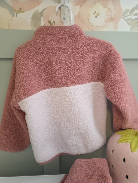 OshKosh B'gosh Pink 4t Sherpa Kids Matching Set Outfit Sweatshirt Pants - Picture 4 of 7